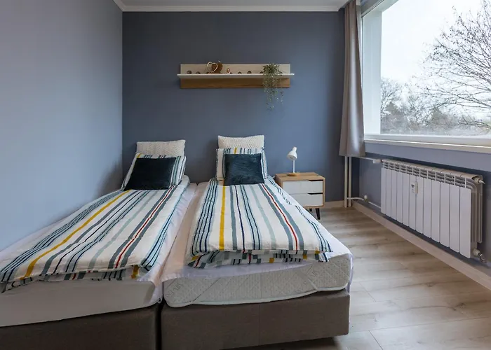 Happy Lazur * Μπουργκάς